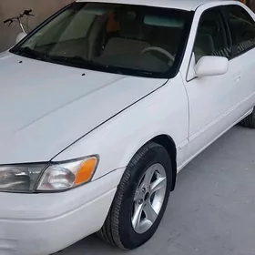 Toyota Camry 1999