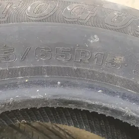 Teker 195/65R15 91H