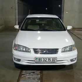 Toyota Camry 1998