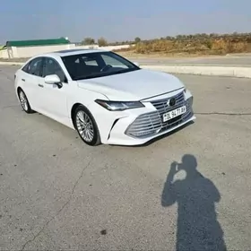 Toyota Avalon 2020