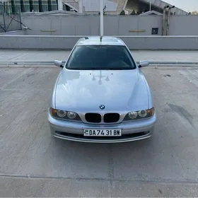 BMW E39 2002