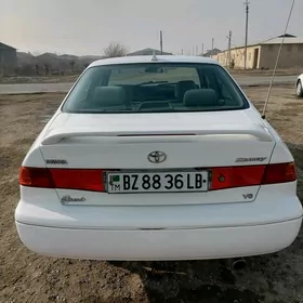 Toyota Camry 2000