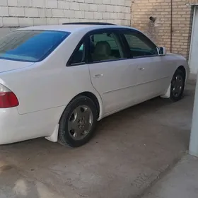 Toyota Avalon 2004