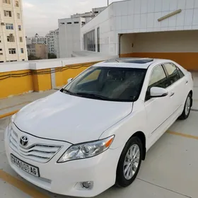 Toyota Camry 2010