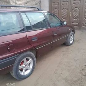 Opel Astra 1995