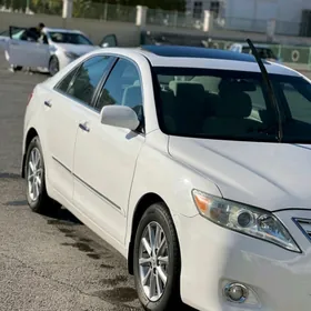 Toyota Camry 2010