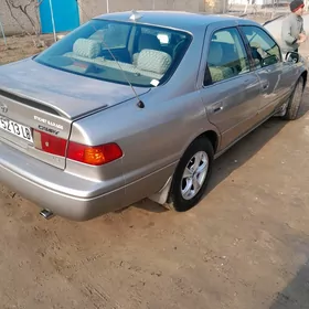 Toyota Camry 2001