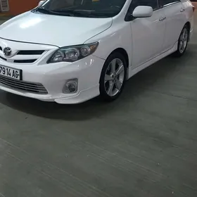 Toyota Corolla 2011