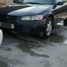 Toyota Camry 1997