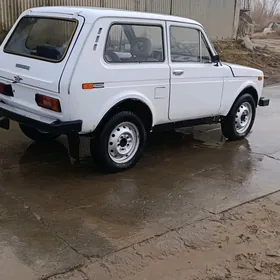 Lada Niva 1986