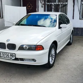 BMW E39 1996