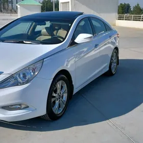 Hyundai Sonata 2012