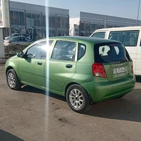 Daewoo Kalos 2003