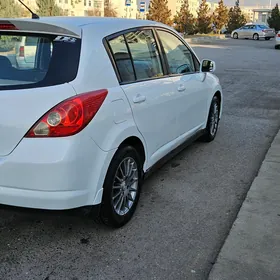 Nissan Versa 2010