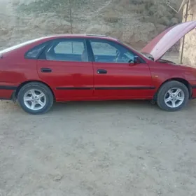 Toyota Carina 1993