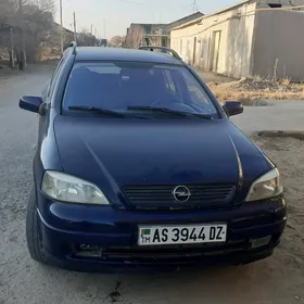 Opel Astra 2000