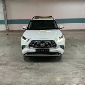 Toyota Highlander 2022