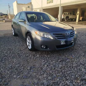 Toyota Camry 2010