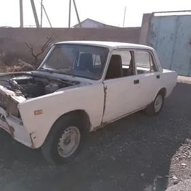 Lada 2107 1984