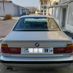 BMW 525 1990