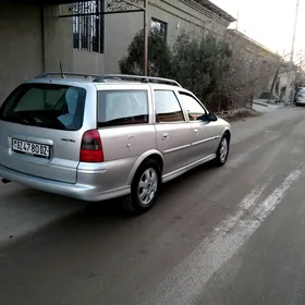 Opel Vectra 2001