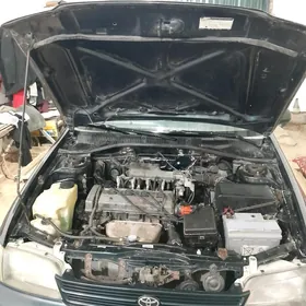 Toyota Carina 1996