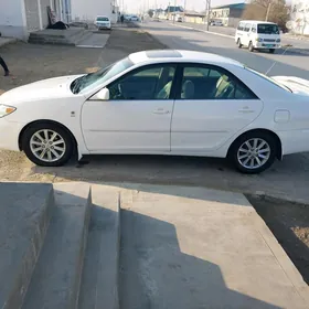 Toyota Camry 2003