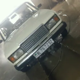 Lada 2107 2000