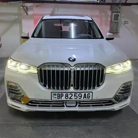 BMW X7 2022