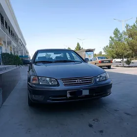 Toyota Camry 1998