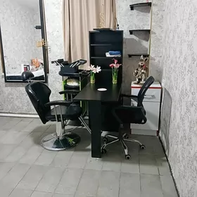 Salon Arenda Yer