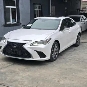 Lexus ES 350 2019