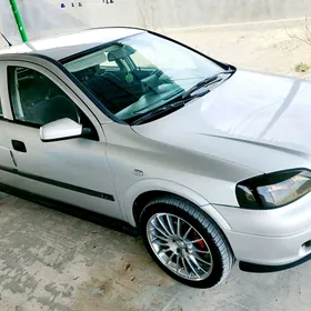 Opel Astra 2003