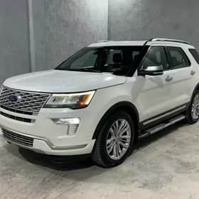 Ford Explorer 2018