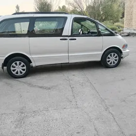 Toyota Previa 1993