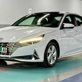 Hyundai Elantra 2021