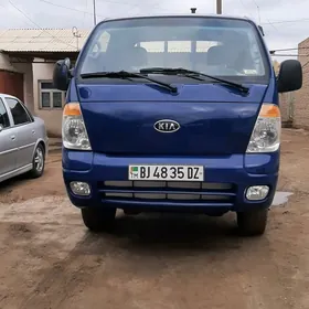 Kia Bongo 2008