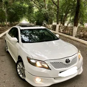 Toyota Camry 2011