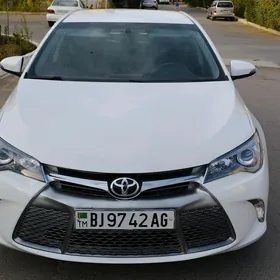 Toyota Camry 2016