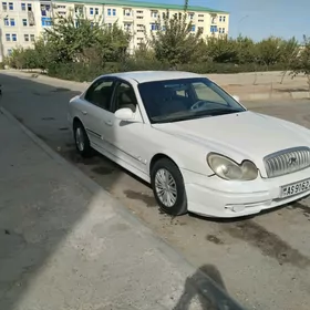 Hyundai Sonata 2003