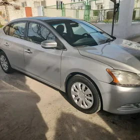 Nissan Sentra 2013