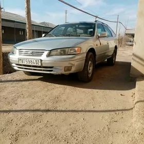 Toyota Camry 1998