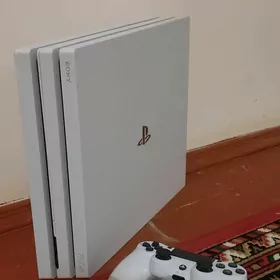 Playstation 4Pro 1tb