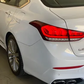 Genesis G80 2018