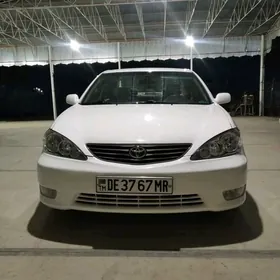 Toyota Camry 2003