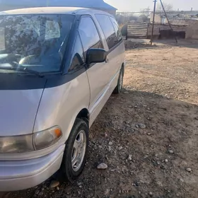 Toyota Previa 1993