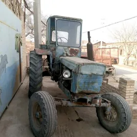 MTZ T-28 1995