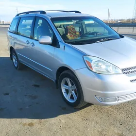 Toyota Sienna 2005