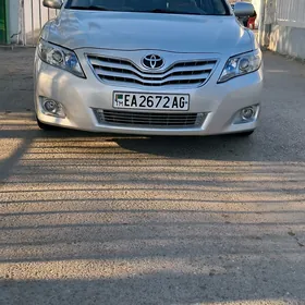 Toyota Camry 2010