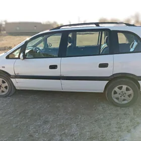 Opel Zafira 2002